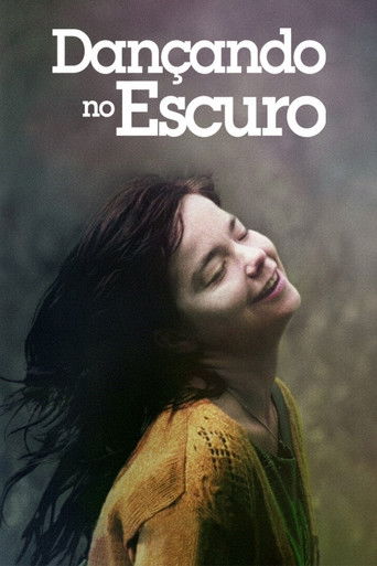 capa dançando no escuro